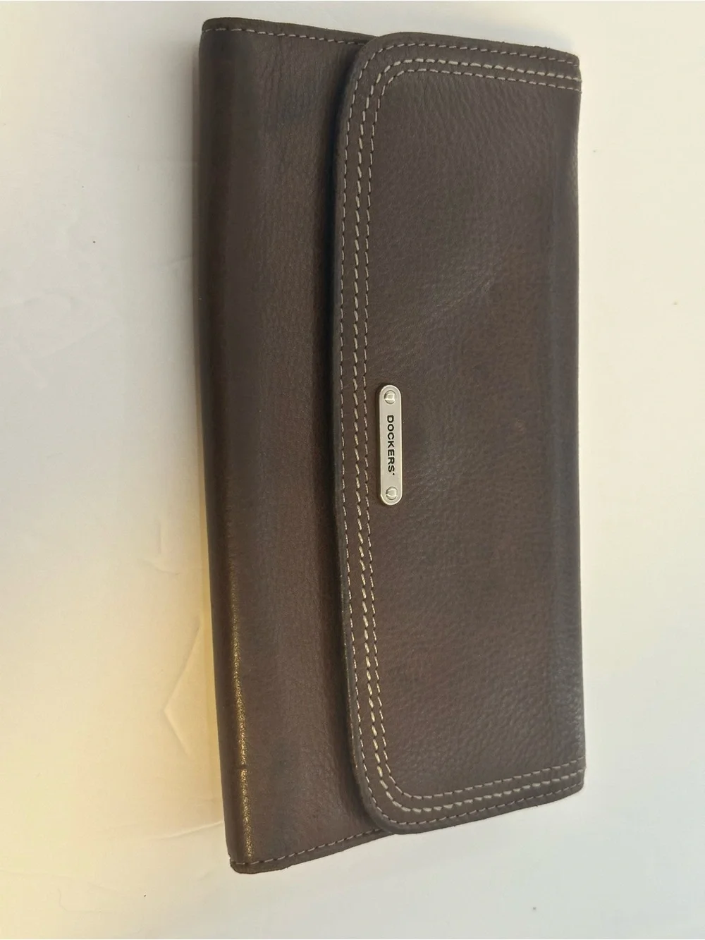 Dockers Dark Brown Leather Clutch Wallet